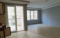 Spacious three-room apartment, in the center of Alanya, on the 2nd floor 250 meters from the sea, 120 m2-id-2701-photo-7