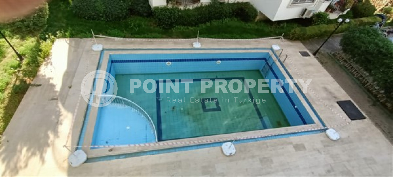 Spacious three-room apartment, in the center of Alanya, on the 2nd floor 250 meters from the sea, 120 m2-id-2701-photo-17