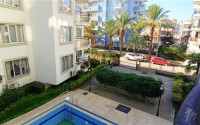 Spacious three-room apartment, in the center of Alanya, on the 2nd floor 250 meters from the sea, 120 m2-id-2701-photo-18
