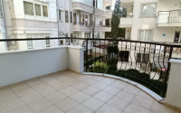 Spacious three-room apartment, in the center of Alanya, on the 2nd floor 250 meters from the sea, 120 m2-id-2701-photo-22