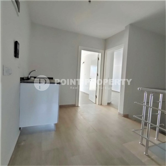 Lovely 3+1 duplex with an area of 110 m2 with fine finishing and a kitchen unit, in a low-rise complex with mountain views, Kestel, Alanya-id-2703-photo-9