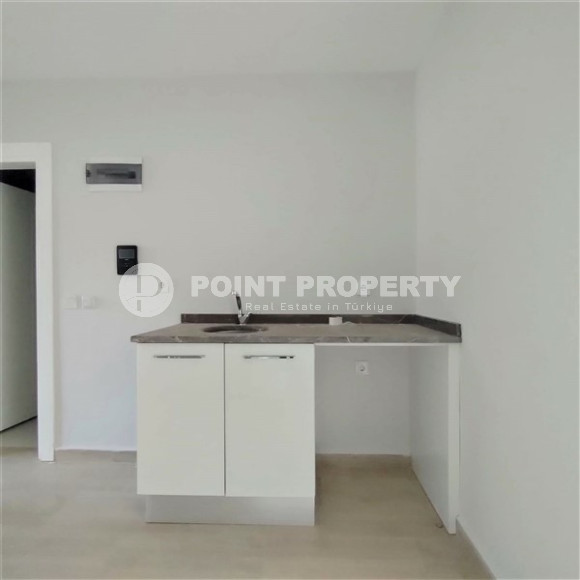 Lovely 3+1 duplex with an area of 110 m2 with fine finishing and a kitchen unit, in a low-rise complex with mountain views, Kestel, Alanya-id-2703-photo-12