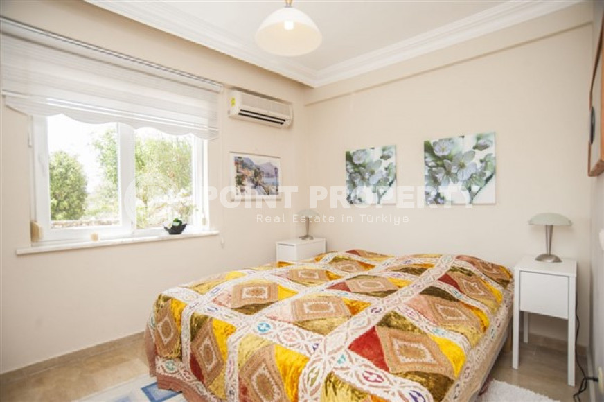 Двухэтажная вилла с тремя спальнями, 250м², с потрясающими видами в районе Тепе, Алания-id-2706-фото-18