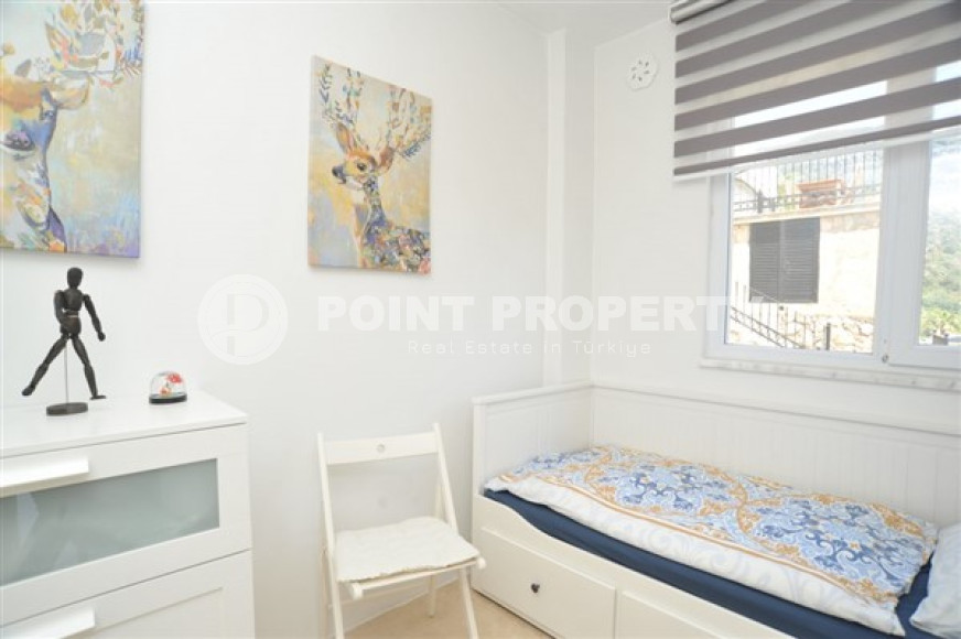 Двухэтажная вилла с тремя спальнями, 250м², с потрясающими видами в районе Тепе, Алания-id-2706-фото-35