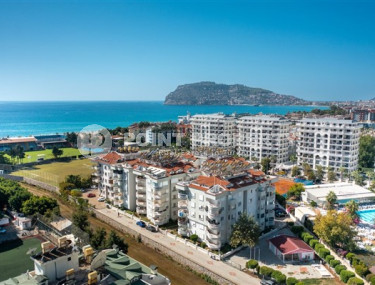 Bright three-room apartment with luxurious balconies, furnished, in Oba area, Alanya, 95 m2-id-2707-photo-1