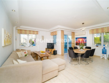 Bright three-room apartment with luxurious balconies, furnished, in Oba area, Alanya, 95 m2-id-2707-photo-3