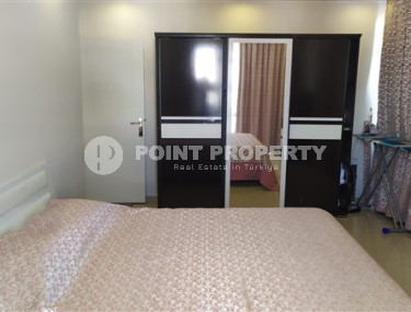 Готовая к проживанию, вместительная трёхкомнатная квартира, с мебелью и бытовой техникой, в районе Тосмур, 110 м2-id-2709-фото-5