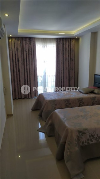 Готовая к проживанию, вместительная трёхкомнатная квартира, с мебелью и бытовой техникой, в районе Тосмур, 110 м2-id-2709-фото-6