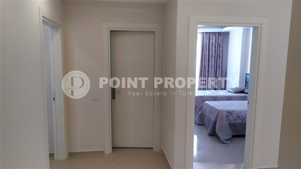 Готовая к проживанию, вместительная трёхкомнатная квартира, с мебелью и бытовой техникой, в районе Тосмур, 110 м2-id-2709-фото-9