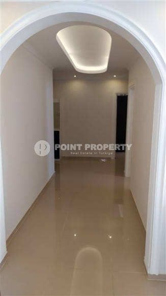 Готовая к проживанию, вместительная трёхкомнатная квартира, с мебелью и бытовой техникой, в районе Тосмур, 110 м2-id-2709-фото-10