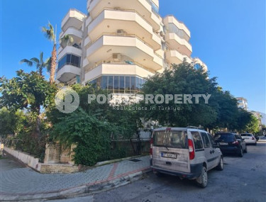 Well-kept one-bedroom apartment, with bathroom and balcony, within walking distance from the attractions of the center of Alanya, 55 m2-id-2711-photo-1