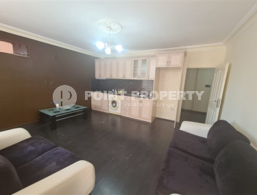 Well-kept one-bedroom apartment, with bathroom and balcony, within walking distance from the attractions of the center of Alanya, 55 m2-id-2711-photo-5