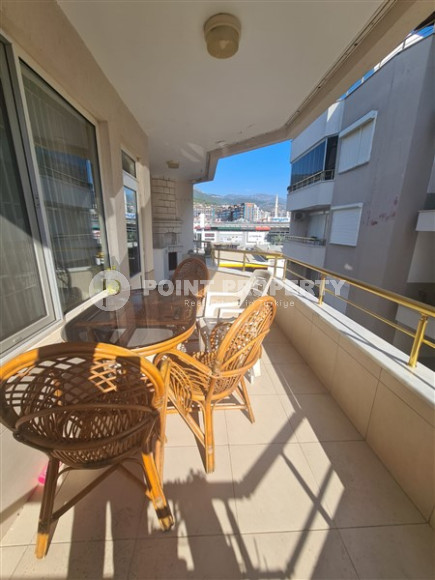 Well-kept one-bedroom apartment, with bathroom and balcony, within walking distance from the attractions of the center of Alanya, 55 m2-id-2711-photo-12