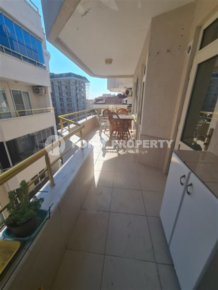 Well-kept one-bedroom apartment, with bathroom and balcony, within walking distance from the attractions of the center of Alanya, 55 m2-id-2711-photo-13