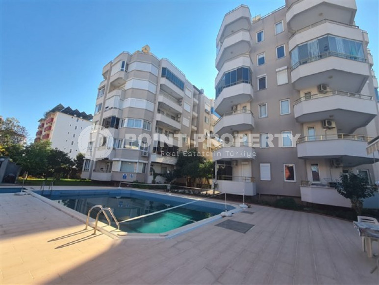 Well-kept one-bedroom apartment, with bathroom and balcony, within walking distance from the attractions of the center of Alanya, 55 m2-id-2711-photo-21