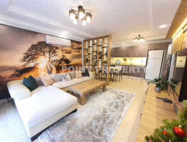 Изысканные трёхкомнатные апартаменты в районе Тосмур, стильно отремонтированные, в комплексе с шикарной инфраструктурой, 110 м2-id-2712-фото-2