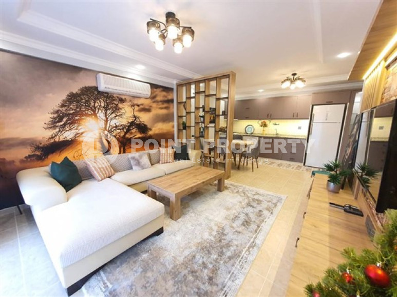 Изысканные трёхкомнатные апартаменты в районе Тосмур, стильно отремонтированные, в комплексе с шикарной инфраструктурой, 110 м2-id-2712-фото-2