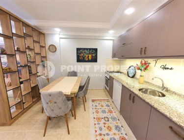 Изысканные трёхкомнатные апартаменты в районе Тосмур, стильно отремонтированные, в комплексе с шикарной инфраструктурой, 110 м2-id-2712-фото-4