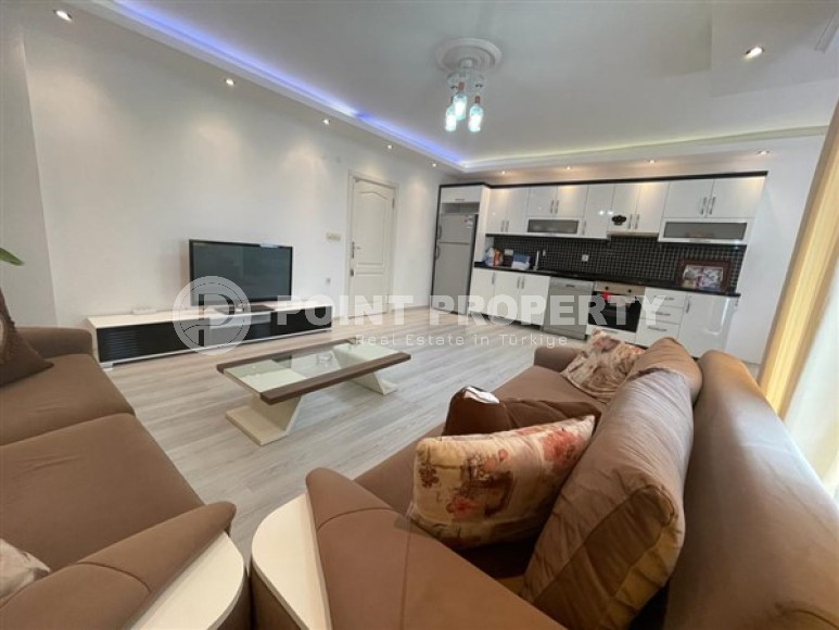 Меблированная квартира с двумя спальнями, 120м², на высоком этаже, в центре Махмутлара в 300м от моря-id-2718-фото-3