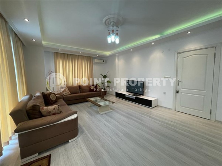 Меблированная квартира с двумя спальнями, 120м², на высоком этаже, в центре Махмутлара в 300м от моря-id-2718-фото-5