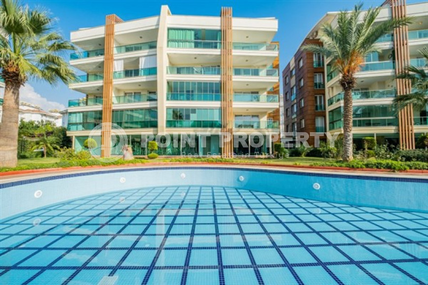 Меблированный пятикомнатный пентхаус, 250м², в районе Оба, Алания, в комплексе премиум класса-id-2719-фото-12