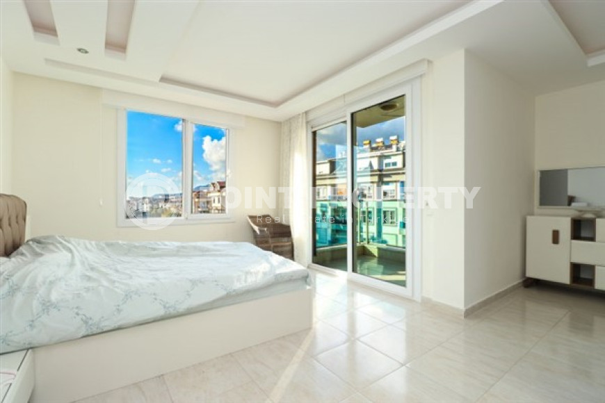 Меблированный пятикомнатный пентхаус, 250м², в районе Оба, Алания, в комплексе премиум класса-id-2719-фото-31