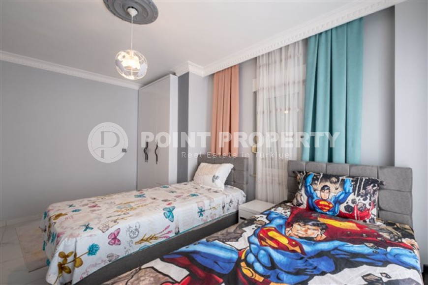 Красивая 2+1 квартира в комплексе 2009 года с бассейном, площадью 90 м2, в центре Аланьи-id-2720-фото-4