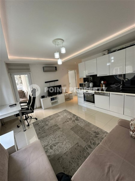Small apartment in the center of Alanya, 500 meters from Cleopatra Beach, with an area of 55 m2-id-2721-photo-6