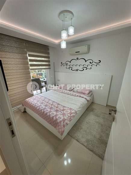 Small apartment in the center of Alanya, 500 meters from Cleopatra Beach, with an area of 55 m2-id-2721-photo-8