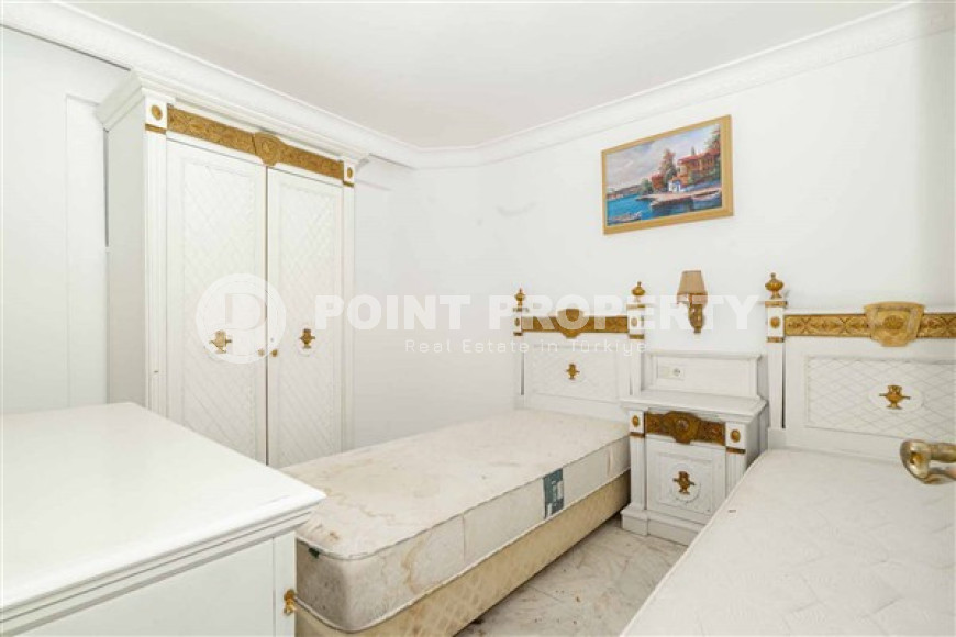 Видовые апартаменты 2+1 в районе Кестель, на 4 этаже комплекса с охраной и бассейном-id-2724-фото-9