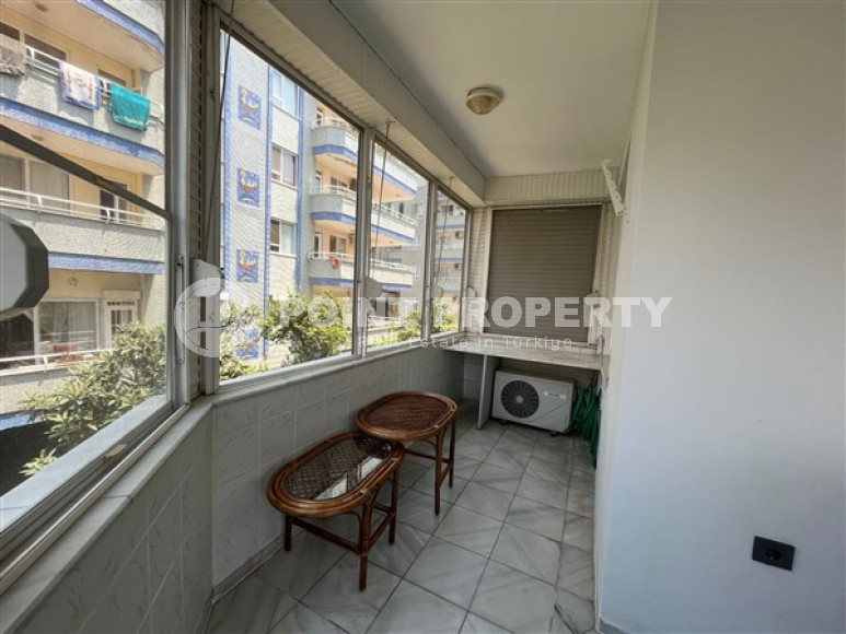 Furnished three-room apartment, 110m², 300m from the sea in Oba, Alanya-id-2723-photo-13