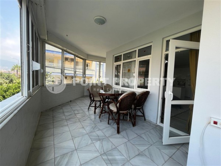 Furnished three-room apartment, 110m², 300m from the sea in Oba, Alanya-id-2723-photo-15