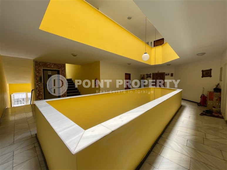 Furnished three-room apartment, 110m², 300m from the sea in Oba, Alanya-id-2723-photo-24