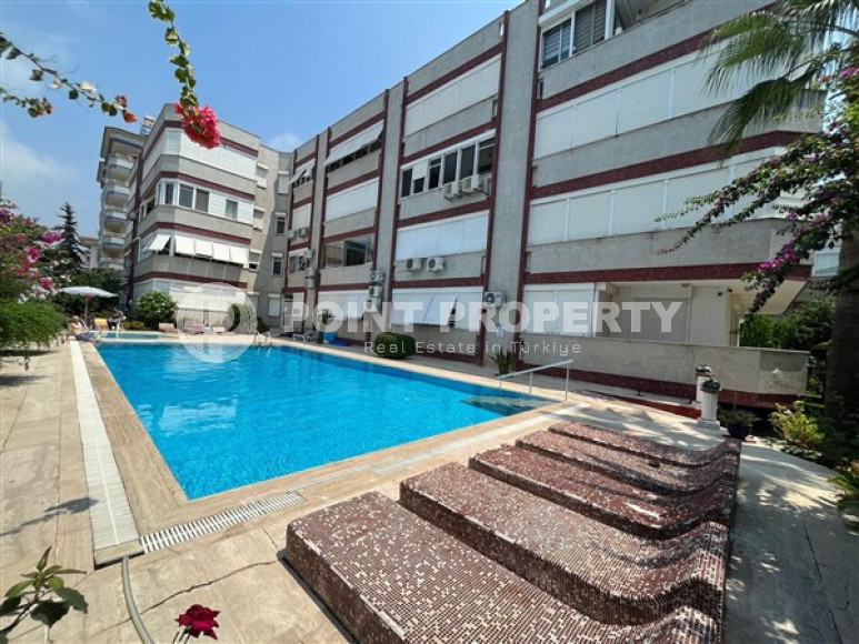 Furnished three-room apartment, 110m², 300m from the sea in Oba, Alanya-id-2723-photo-29