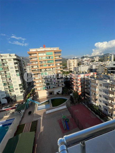 Inexpensive one-bedroom apartment, 65m², 400m from the sea in Mahmutlar, Alanya-id-2726-photo-4