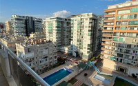 Inexpensive one-bedroom apartment, 65m², 400m from the sea in Mahmutlar, Alanya-id-2726-photo-15