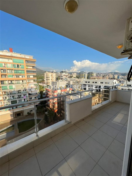 Inexpensive one-bedroom apartment, 65m², 400m from the sea in Mahmutlar, Alanya-id-2726-photo-17