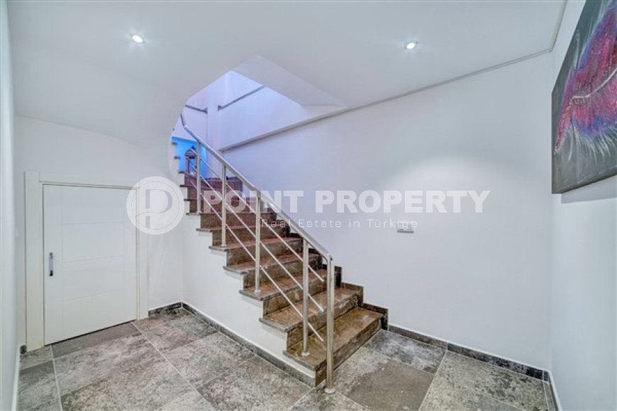 Элитный четырёхкомнатный дуплекс 350 м2, с прямым выходом к бассейну, подходит по получение гражданства, Джикджилли, Аланья-id-2732-фото-15