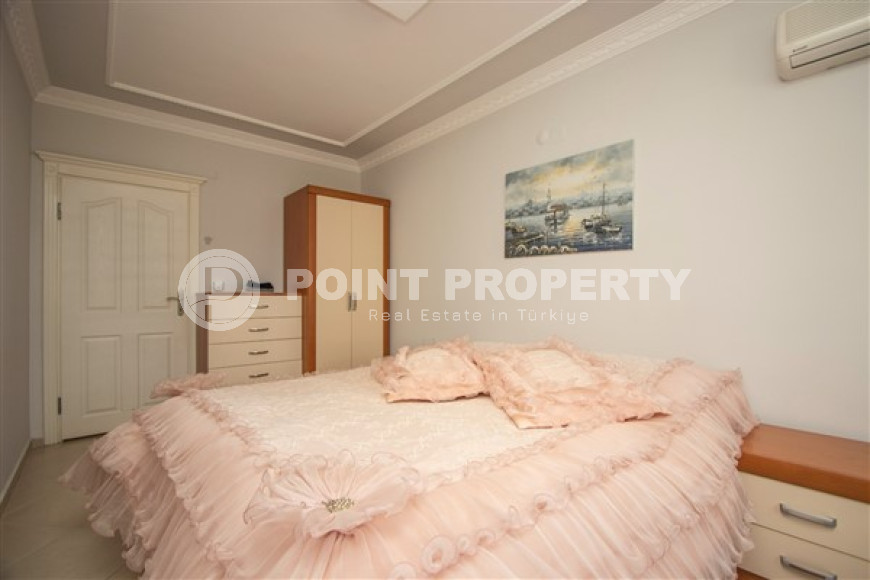 Furnished apartment 2+1, 100m², in a residence with a swimming pool in Cikcilli, Alanya-id-2734-photo-12