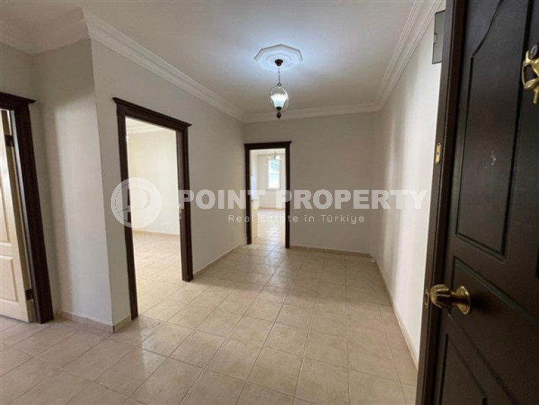 Three-room apartment, 105m² in a residence with a swimming pool in the center of Alanya-id-2736-photo-8