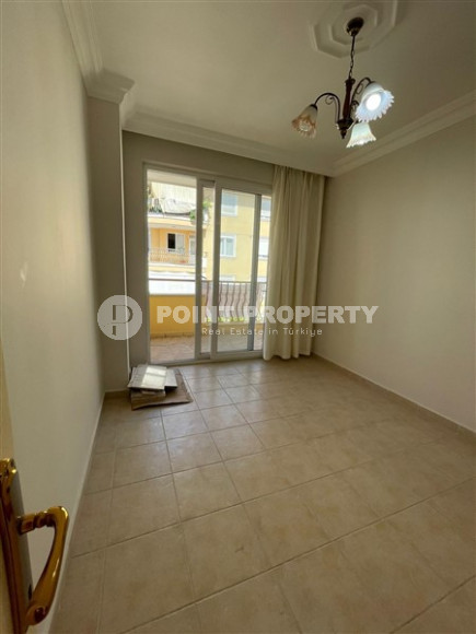 Three-room apartment, 105m² in a residence with a swimming pool in the center of Alanya-id-2736-photo-9