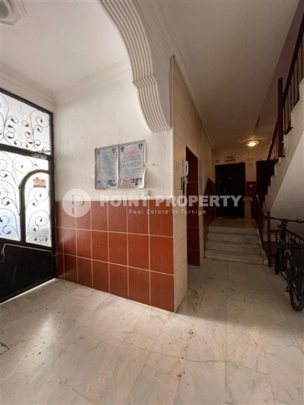 Three-room apartment, 105m² in a residence with a swimming pool in the center of Alanya-id-2736-photo-11