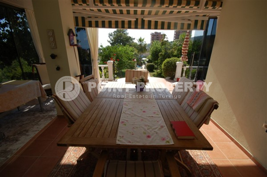 Private furnished villa 4+1, 220m² in a picturesque location in Avsallar, Alanya-id-2740-photo-8