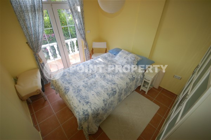 Private furnished villa 4+1, 220m² in a picturesque location in Avsallar, Alanya-id-2740-photo-14