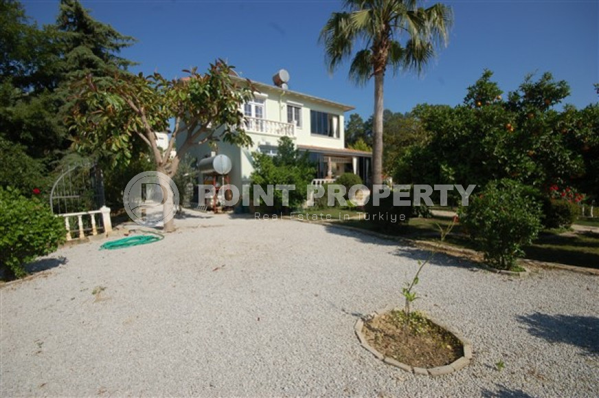 Private furnished villa 4+1, 220m² in a picturesque location in Avsallar, Alanya-id-2740-photo-18