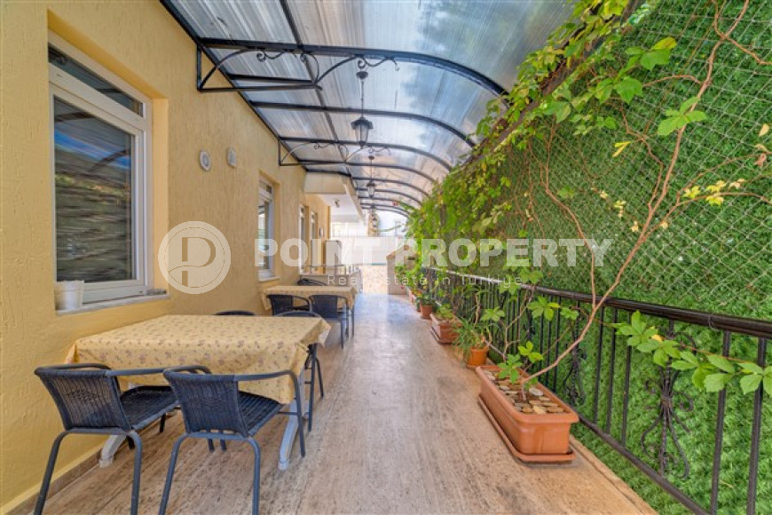 Ready to move in, one bedroom apartment, 55m², 200m from the sea in the center of Alanya-id-2741-photo-12