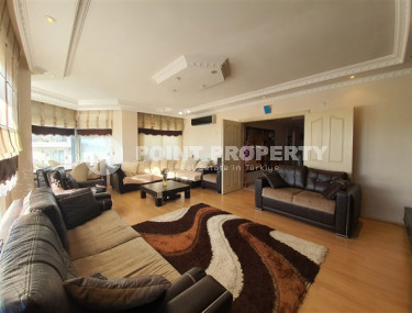 Six-room penthouse, 360m², overlooking the Alanya Fortress in the center of Alanya, 900m from the sea-id-2745-photo-3