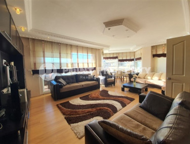 Six-room penthouse, 360m², overlooking the Alanya Fortress in the center of Alanya, 900m from the sea-id-2745-photo-4