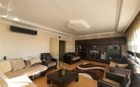 Six-room penthouse, 360m², overlooking the Alanya Fortress in the center of Alanya, 900m from the sea-id-2745-photo-7