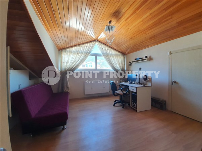 Six-room penthouse, 360m², overlooking the Alanya Fortress in the center of Alanya, 900m from the sea-id-2745-photo-19